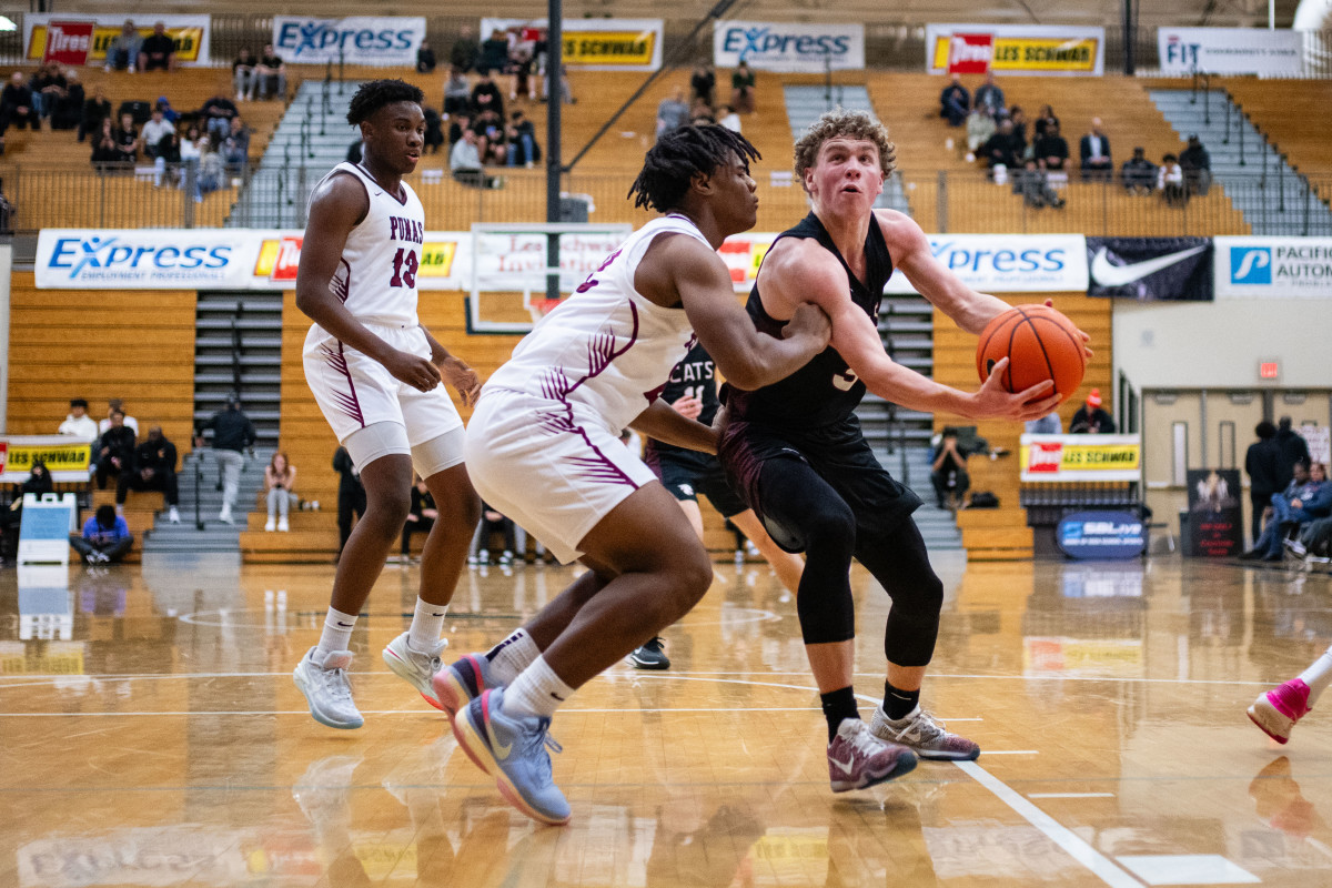 Perry Mt. Spokane boys basketball Les Schwab Invitational game December 28 2023 Naji Saker-25